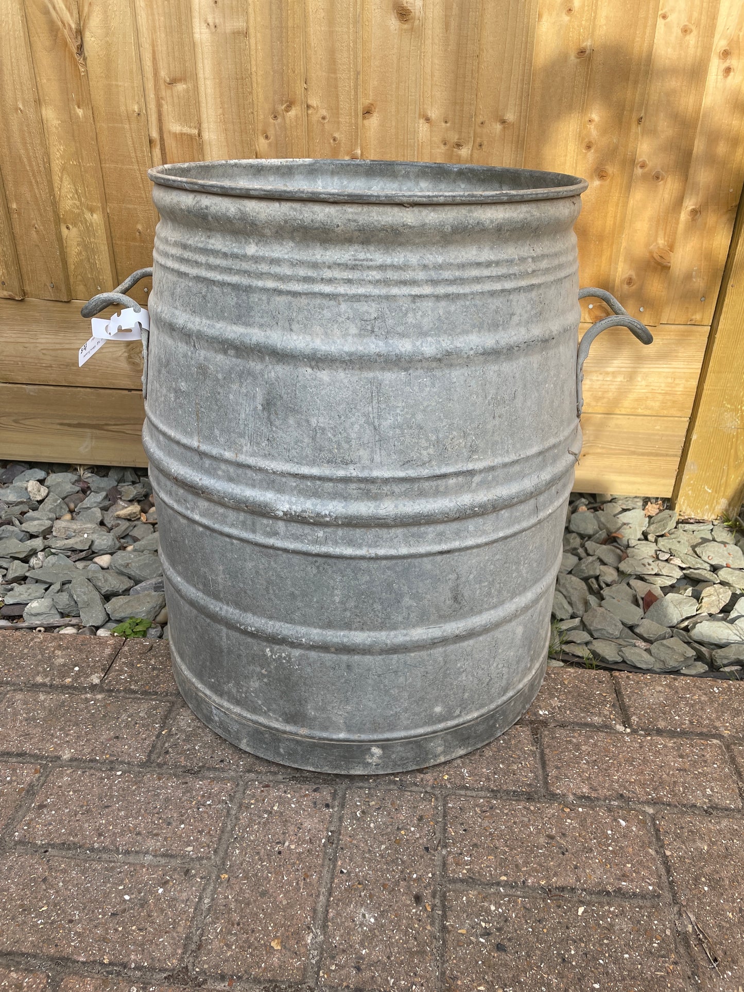 Dolly tub French/Belgian vintage galvanised planter.