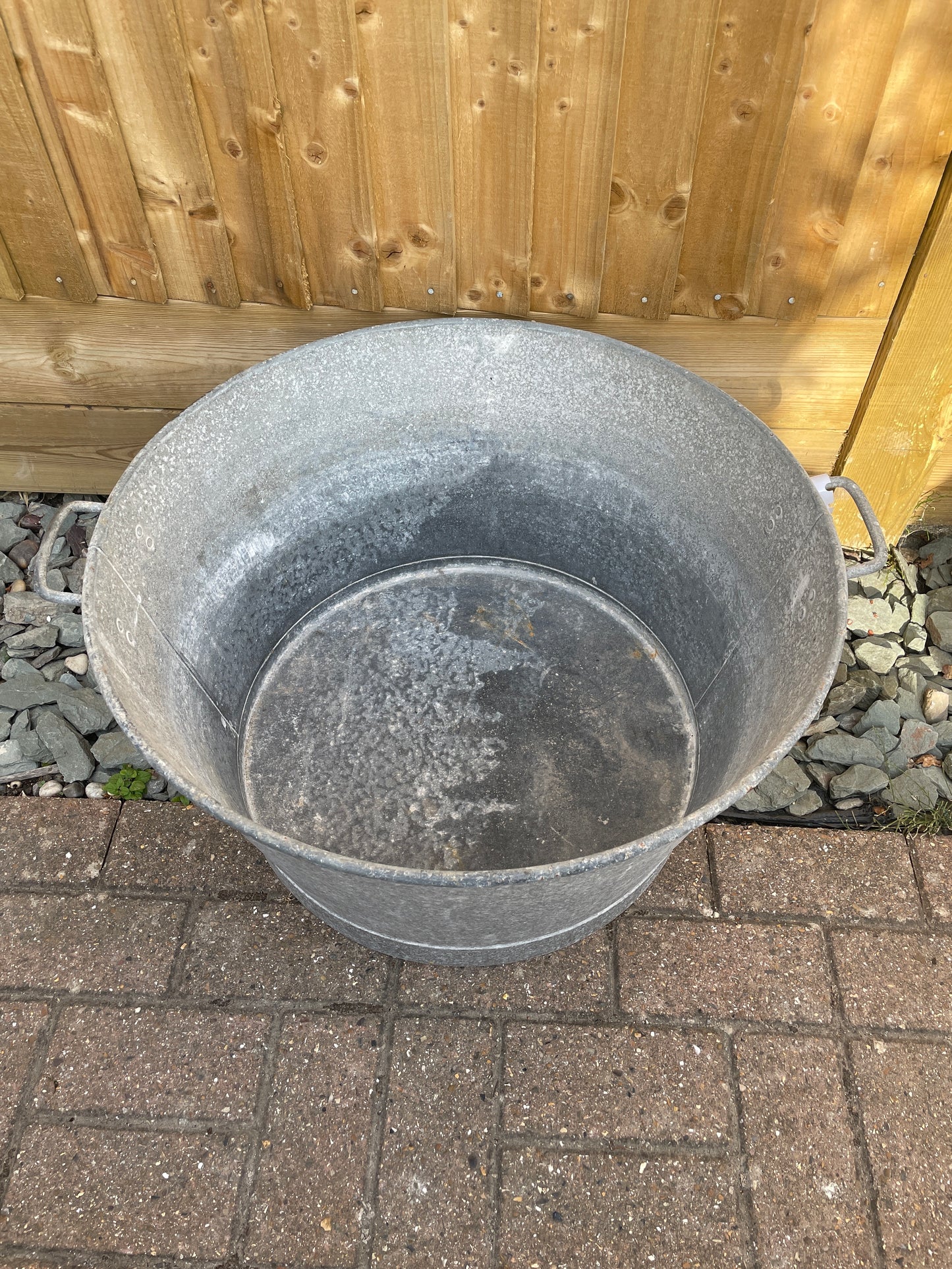 French Round 61cm galvanised tub garden planter.