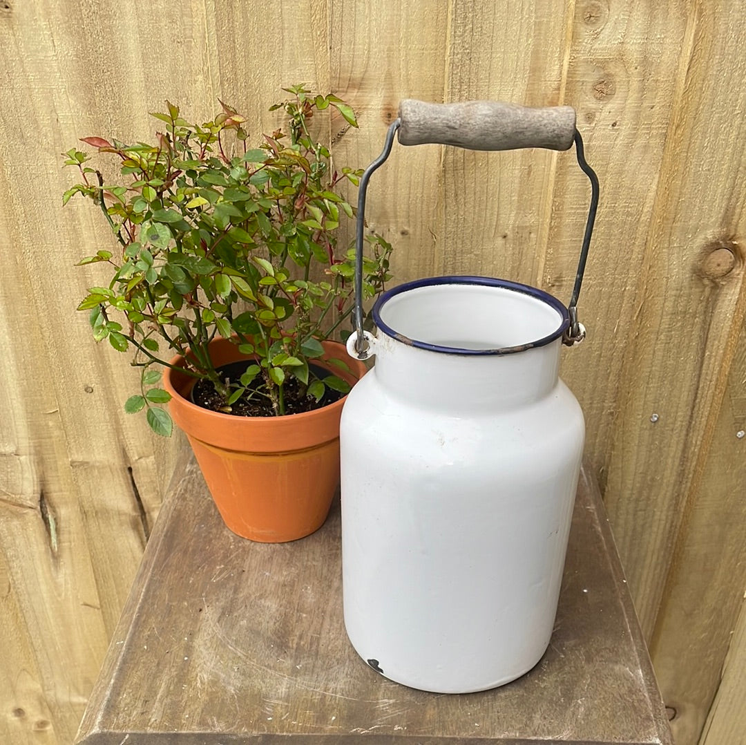 White enamelled 2 litre churn.