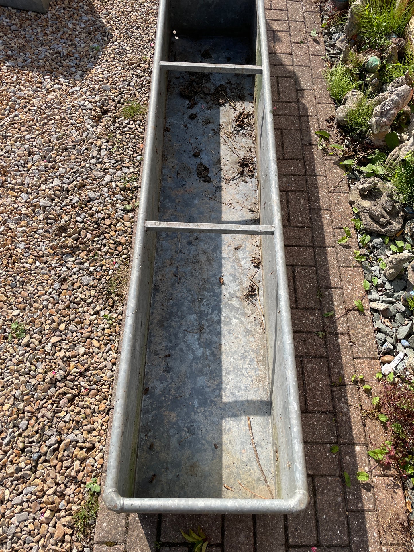 Galvanised water trough planter water feature 8ft.