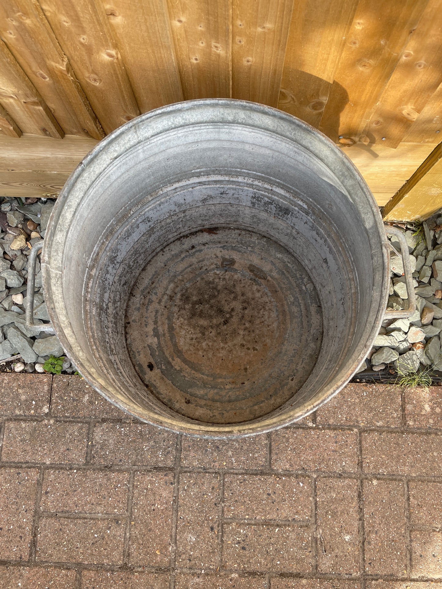Dolly tub French/Belgian vintage galvanised planter.