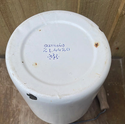 White enamelled 2 litre churn.