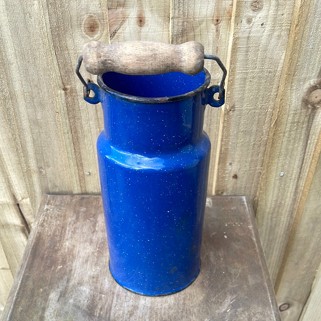 Enamelled Churn 2 L speckled blue.