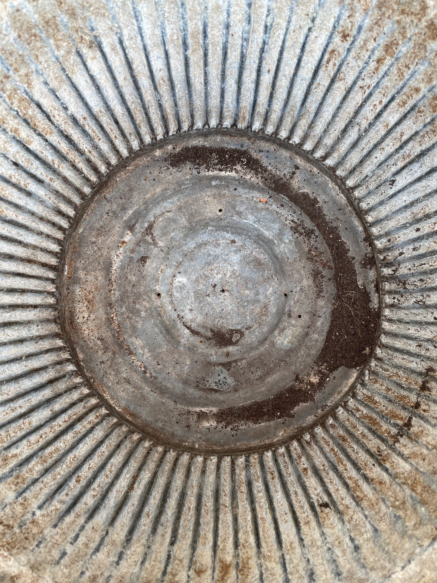 Dolly tub vintage original English design galvanised barrel shaped planter.