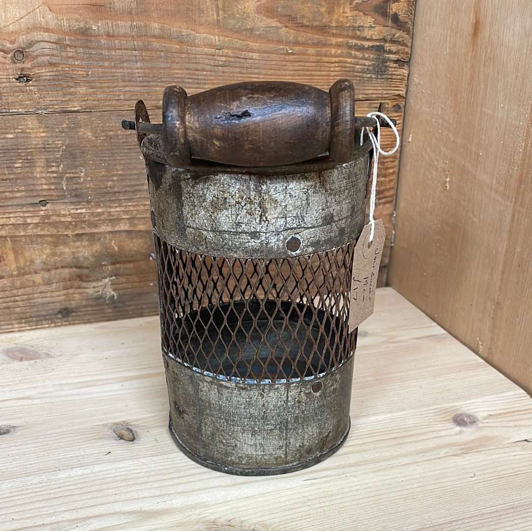 Indian vintage rustic metal jali bucket 17cm