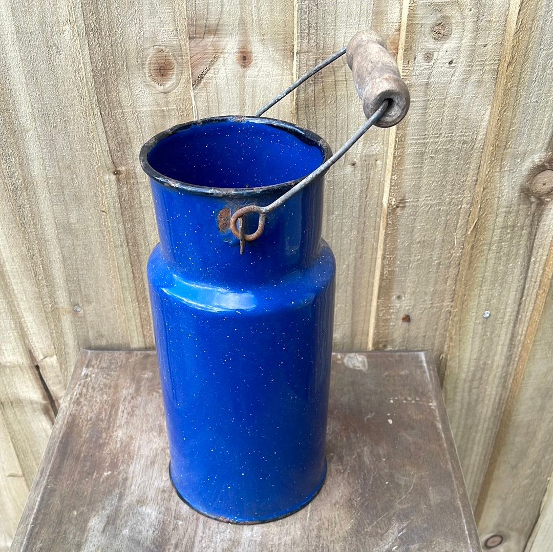 Enamelled Churn 2 L speckled blue.