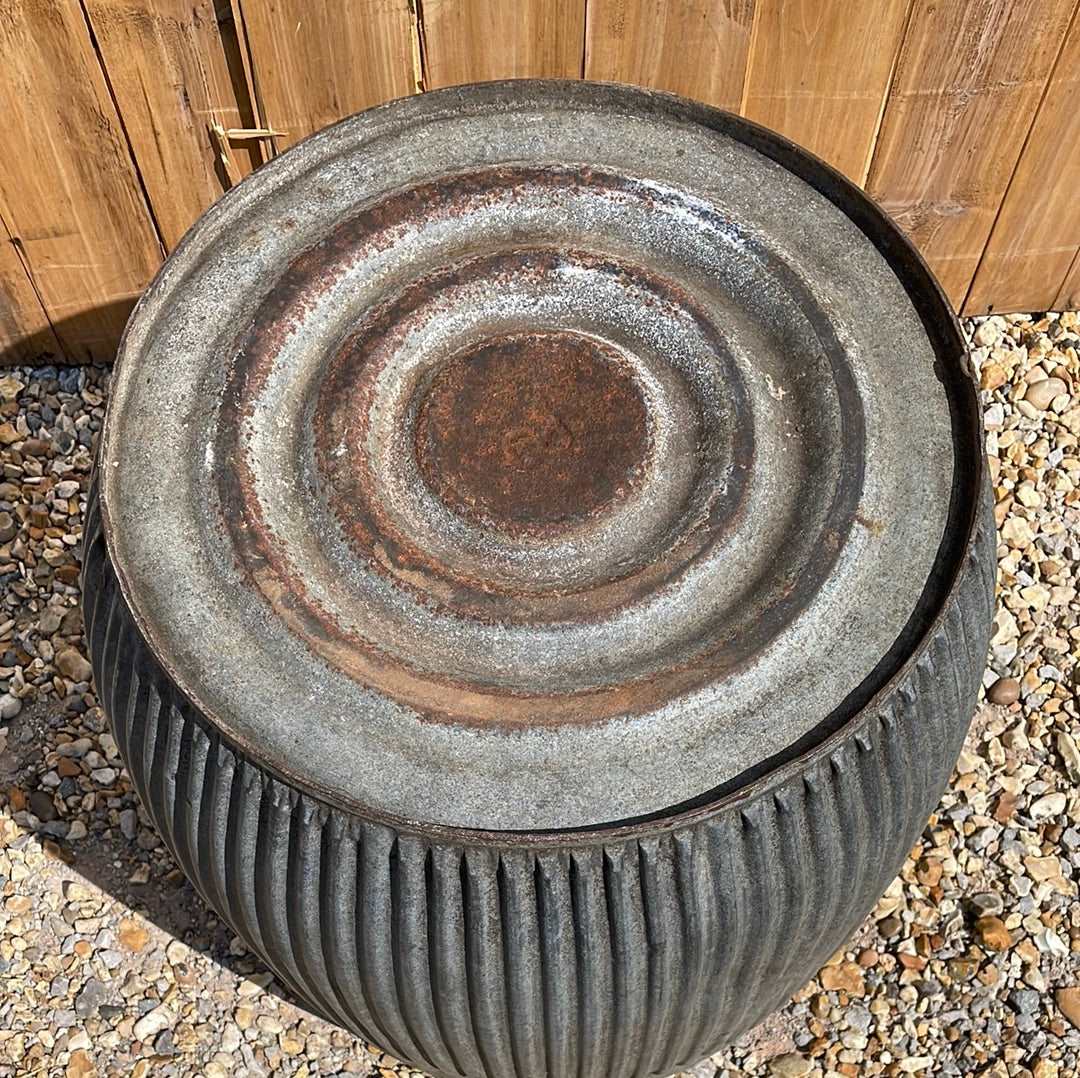 Dolly tub vintage No3 galvanised planter