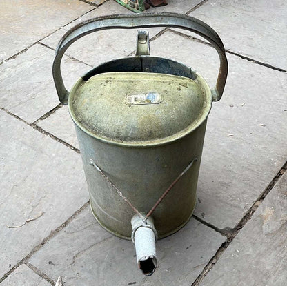 Galvanised watering can 2G decorative planter.