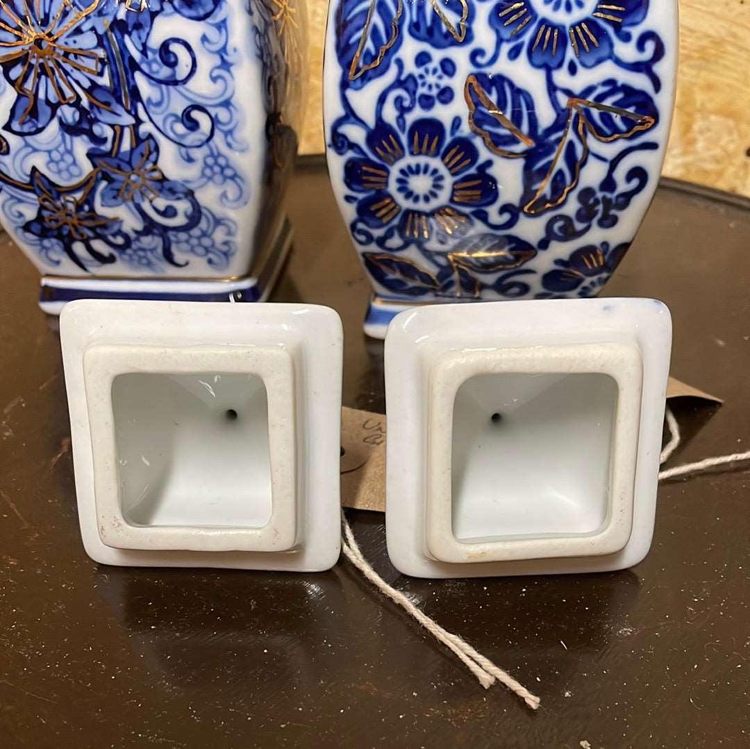 A Set Of Two Blue White And Gold Chinese Urns/Ginger Jars With Lids.